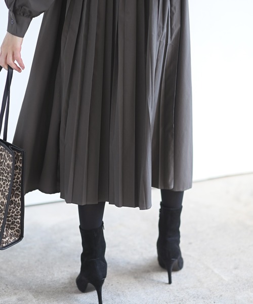 rps（アールピーエス）の「ＢＡＣＫプリーツシャツワンピース（シャツワンピース・レディース・グレイッシュベージュ/モカ/チャコールグレー/ブラック/ライトグレー/カーキ・M/フリー）」の15枚目の写真