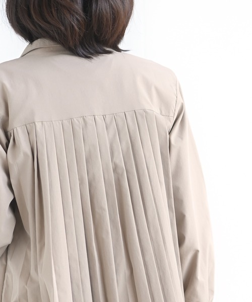 rps（アールピーエス）の「ＢＡＣＫプリーツシャツワンピース（シャツワンピース・レディース・グレイッシュベージュ/モカ/チャコールグレー/ブラック/ライトグレー/カーキ・M/フリー）」の13枚目の写真