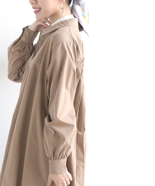 rps（アールピーエス）の「ＢＡＣＫプリーツシャツワンピース（シャツワンピース・レディース・グレイッシュベージュ/モカ/チャコールグレー/ブラック/ライトグレー/カーキ・M/フリー）」の14枚目の写真