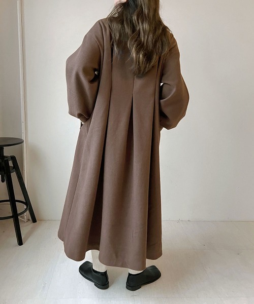 Bab（バブ）の「【WEB限定】ステンカラーバックフレアコート（ステンカラーコート・レディース・アイボリー/ブラック/チャコールグレー・38）」の3枚目の写真