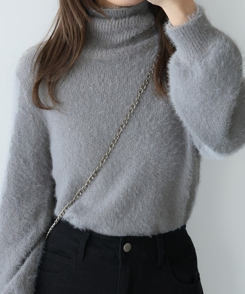 Girly Doll(ガーリードール)の「シャギークルーネックプルオーバー(ニット/セーター・レディース・ホワイト/ブルー/ピンク/グレー/ブラック/パープル/ブラウン/ライトグリーン/ブルー系その他2/ホワイト系その他/グレー系その他/ブルー系その他/グレー系その他2/ホワイト系その他2・FREE)」の7枚目の写真