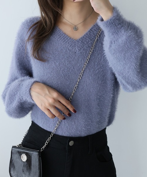 Girly Doll(ガーリードール)の「シャギークルーネックプルオーバー(ニット/セーター・レディース・ホワイト/ブルー/ピンク/グレー/ブラック/パープル/ブラウン/ライトグリーン/ブルー系その他2/ホワイト系その他/グレー系その他/ブルー系その他/グレー系その他2/ホワイト系その他2・FREE)」の12枚目の写真