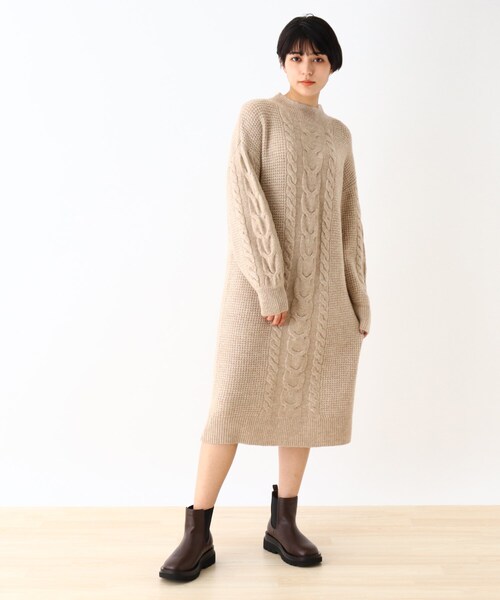 DRESKIP（ドレスキップ）の「◆ハイネックケーブルニットワンピース（ワンピース・レディース・ダークブラウン/サンドベージュ/グリーン系・02/03）」の13枚目の写真