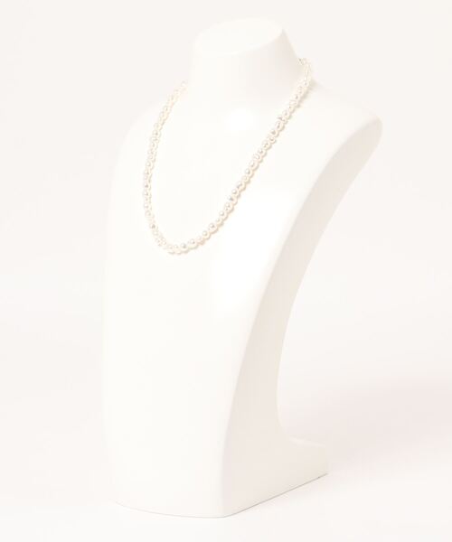 AZUL by moussy（アズールバイマウジー）の「DEFORMATION FAUX PEARL CHOKER/ディフォーメーションフェイクパールチョーカー（アンクレット・レディース・ゴールド系その他・FREE）」の2枚目の写真