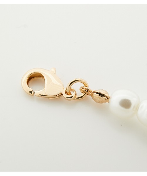 AZUL by moussy（アズールバイマウジー）の「DEFORMATION FAUX PEARL CHOKER/ディフォーメーションフェイクパールチョーカー（アンクレット・レディース・ゴールド系その他・FREE）」の7枚目の写真