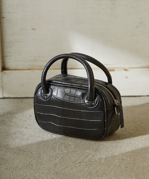 Dsquared2 クロコダイル型押し ブラックショルダーバッグ