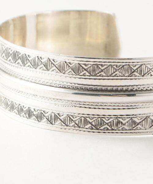 Steven Alan（スティーブンアラン）の「＜Tuareg Jewelry＞ BANGLE A7/バングル □□（バングル/リストバンド・メンズ・シルバー・FREE）」の3枚目の写真