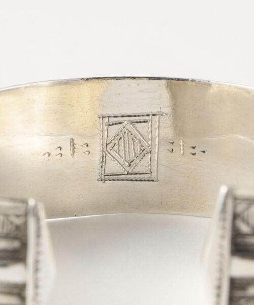 Steven Alan（スティーブンアラン）の「＜Tuareg Jewelry＞ BANGLE A7/バングル □□（バングル/リストバンド・メンズ・シルバー・FREE）」の4枚目の写真