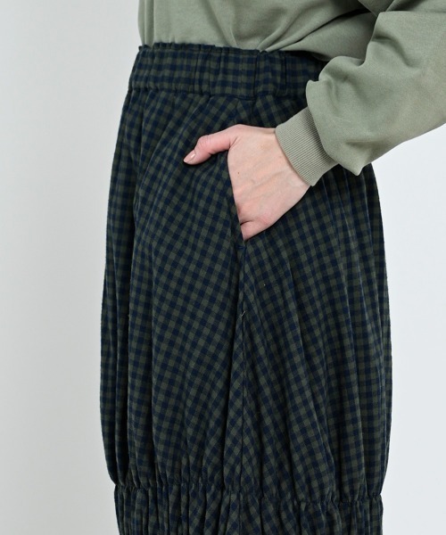 LUPILIEN（ルピリアン）の「【LUPILIEN】ネルシャーリングスカート（スカート・レディース・ブラック/オフホワイト/グリーン・FREE）」の20枚目の写真