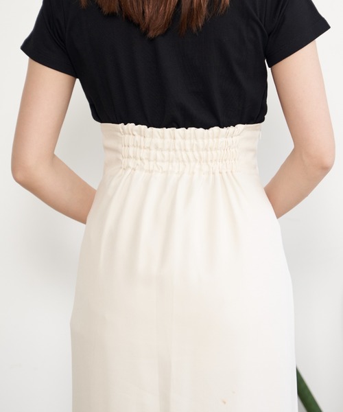 VANNIE U（ヴァニーユー）の「スリットラインスカート（スカート・レディース・アイボリー/スモークピンク/ブラック・FREE）」の14枚目の写真
