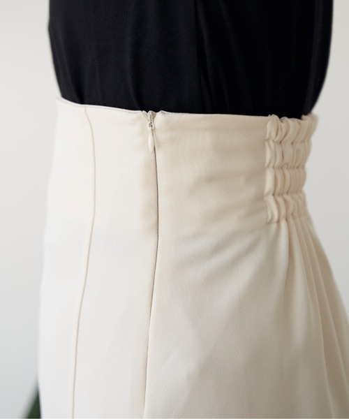 VANNIE U（ヴァニーユー）の「スリットラインスカート（スカート・レディース・アイボリー/スモークピンク/ブラック・FREE）」の15枚目の写真