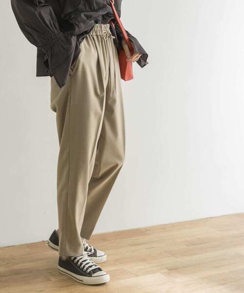URBAN RESEARCH（アーバンリサーチ）の「ツイルストレッチドロストテーパードパンツ（その他パンツ・レディース・ベージュ/ブラウン/オレンジ・38/36/34）」の4枚目の写真