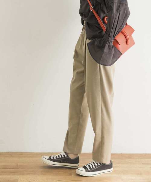 URBAN RESEARCH（アーバンリサーチ）の「ツイルストレッチドロストテーパードパンツ（その他パンツ・レディース・ベージュ/ブラウン/オレンジ・38/36/34）」の5枚目の写真