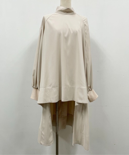 LUGIVA（ルギヴァ）の「袖リブスタンドカラーロングブラウス（シャツ/ブラウス・レディース・ブラック/オフホワイト・M）」の16枚目の写真