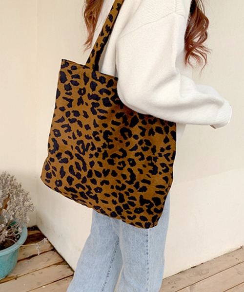 florist（フローリスト）の「【A4対応】トレンド柄コーデュロイトートバッグ（トートバッグ・レディース・レオパード/チェック/ゼブラ・FREE）」の14枚目の写真