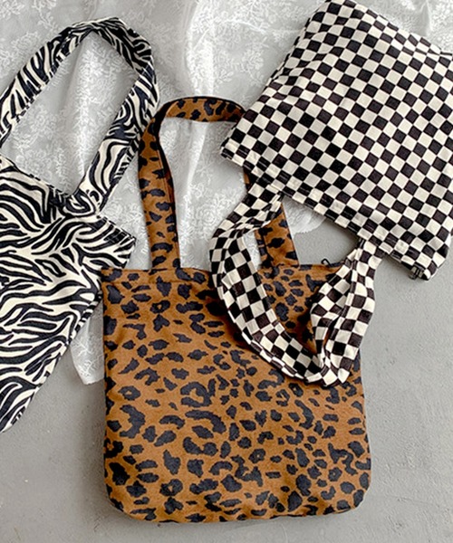 florist（フローリスト）の「【A4対応】トレンド柄コーデュロイトートバッグ（トートバッグ・レディース・レオパード/チェック/ゼブラ・FREE）」の12枚目の写真