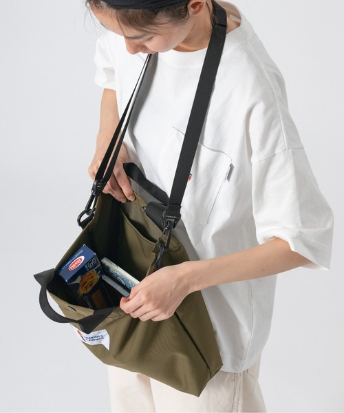 PARROTT CANVAS（パロットキャンバス）の「PARROTT CANVAS/パロットキャンバス　ローリーバッグ（ショルダーバッグ・レディース・カーキ/ターコイズブルー/ブラック/グレイッシュベージュ・FREE）」の8枚目の写真
