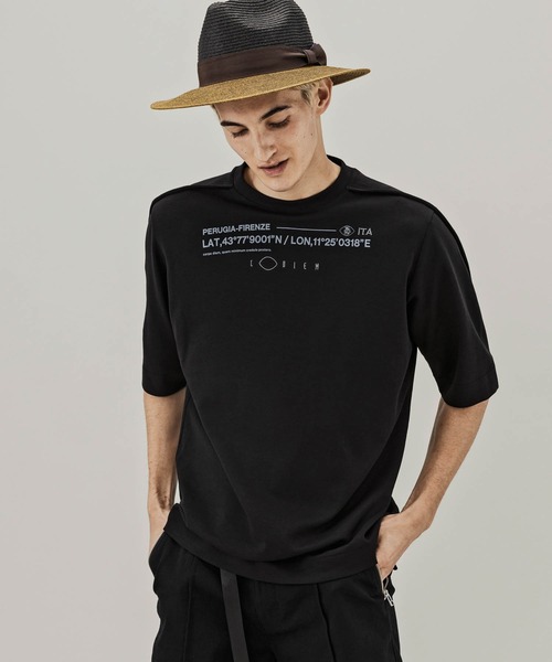 C DIEM(カルペディエム)の「C DIEM(カルペディエム)ハイデンプリント半袖Tシャツ(Tシャツ/カットソー・メンズ・ホワイト/ブラック・S/M/L)」の1枚目の写真