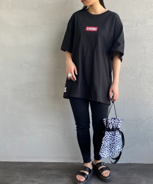 CHUMS（チャムス）の「[CHUMS/チャムス] ミニボートロゴプリントTシャツ（Tシャツ/カットソー・レディース・ブラック/ホワイト/ネイビー・L/M/XXL/XL）」の19枚目の写真