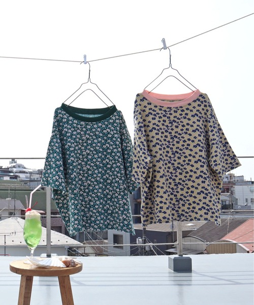 chambre de charme（シャンブルドゥシャーム）の「●cdc ブーゲンビリアの花ジャカード Ｔシャツ（Tシャツ/カットソー・レディース・ピンク/グリーン・FREE）」の12枚目の写真