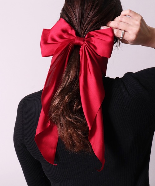 BAYBLO(ベイブロ)の「(SB)サテン ビッグリボン バレッタ(バレッタ/ヘアクリップ・レディース・グリーン/ライトオリーブ/ライトグレー/ブラック/ネイビー/ブラック系その他/グリーン系その他/ピンク系その他/ネイビー系/ゴールド/ワイン・ONE SIZE)」の10枚目の写真