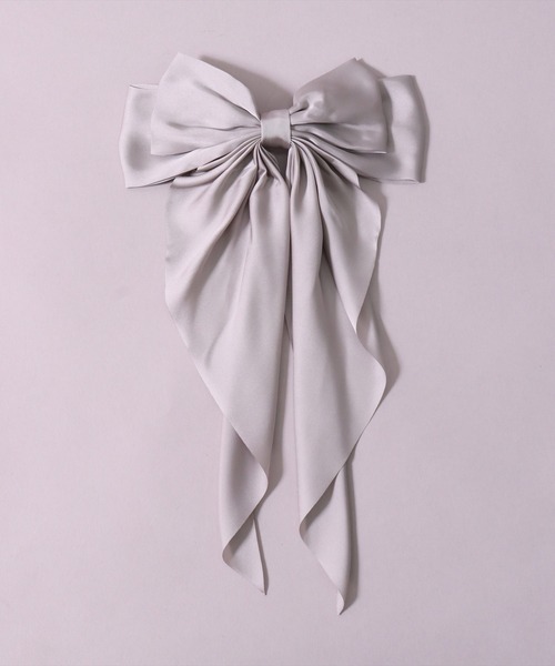 BAYBLO(ベイブロ)の「(SB)サテン ビッグリボン バレッタ(バレッタ/ヘアクリップ・レディース・グリーン/ライトオリーブ/ライトグレー/ブラック/ネイビー/ブラック系その他/グリーン系その他/ピンク系その他/ネイビー系/ゴールド/ワイン・ONE SIZE)」の13枚目の写真