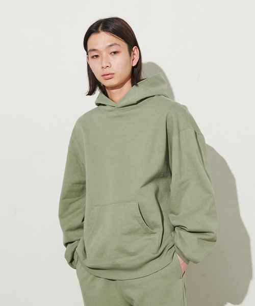 N.O.R.C by the line（ノークバイザライン）の「スウェットフーディ