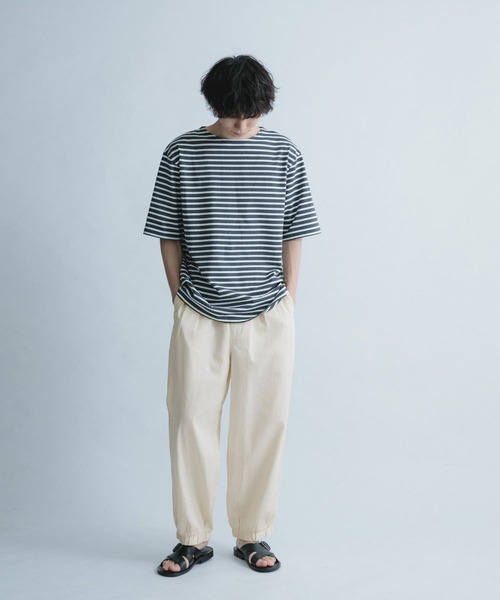 FORK&SPOON(フォークアンドスプーン)の「FORK&SPOON 2タックイージーパンツ(その他パンツ・メンズ・カーキ/ネイビー/アイボリー・4/5)」の7枚目の写真