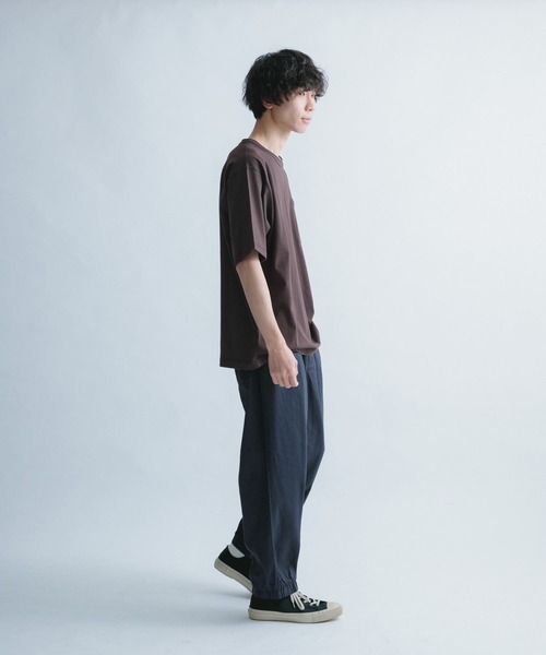 FORK&SPOON(フォークアンドスプーン)の「FORK&SPOON 2タックイージーパンツ(その他パンツ・メンズ・カーキ/ネイビー/アイボリー・4/5)」の9枚目の写真