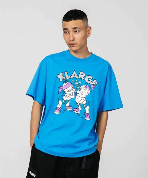 XLARGE(エクストララージ)の「BABY LOGO S/S TEE /XLARGE グラフィック ロゴ ラメ Tシャツ(Tシャツ/カットソー・メンズ・ホワイト/ライトブルー/ブラック・L/XL/M/S)」の3枚目の写真