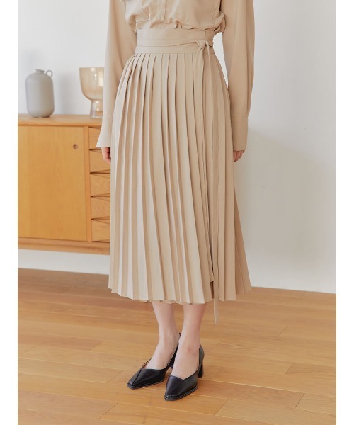 Ayla(アイラ)の「lap pleats skirt(スカート・レディース・ベージュ/コバルトブルー/チャコールグレー・FREE)」の6枚目の写真