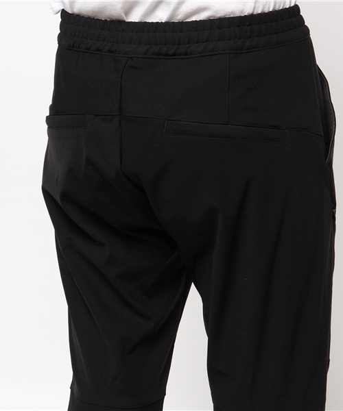 And A（アンドエー）の「3Dカットクロップドパンツ（その他パンツ・メンズ・ブラック・40/42）」の7枚目の写真