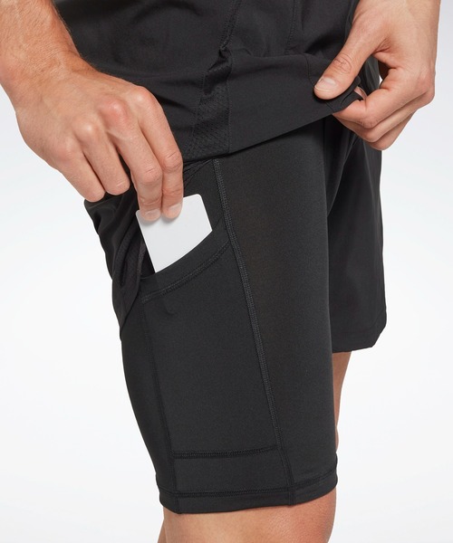 Reebok(リーボック)の「ランニング ツーインワン ショーツ / Running Two-in-One Shorts(その他パンツ・メンズ・ブラック・SMALL/MEDIUM/LARGE/X-LARGE/X-SMALL/XX-LARGE/XXX-LARGE)」の4枚目の写真