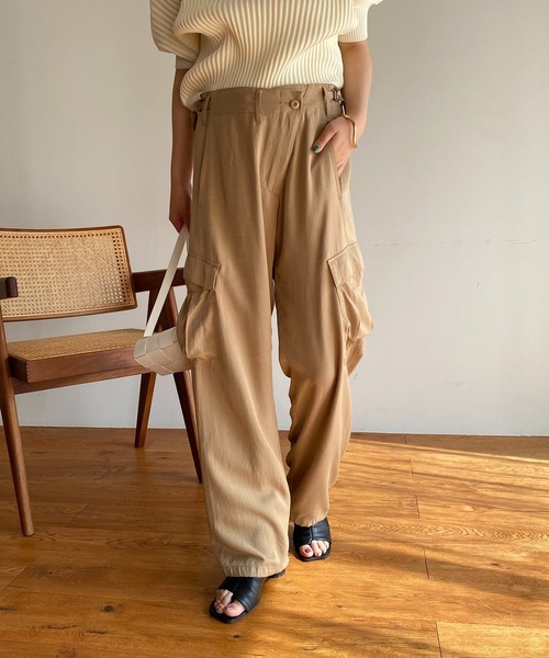 CAPRICIEUX LE'MAGE(カプリシューレマージュ)の「ストーンウォッシュカーゴパンツ(カーゴパンツ・レディース・ベージュ/カーキ・FREE)」の2枚目の写真
