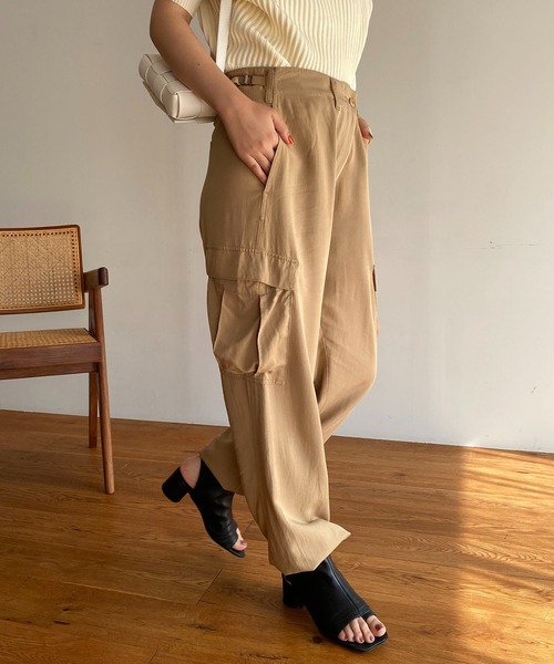 CAPRICIEUX LE'MAGE(カプリシューレマージュ)の「ストーンウォッシュカーゴパンツ(カーゴパンツ・レディース・ベージュ/カーキ・FREE)」の4枚目の写真