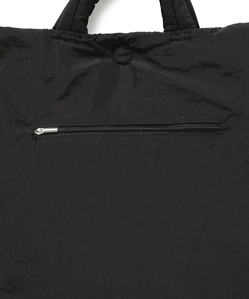 ADAM ET ROPE'（アダムエロペ）の「【A4対応】キルティングナイロントートバッグ（トートバッグ・レディース・ブラック/ベージュ・FREE）」の11枚目の写真