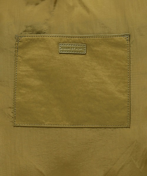 ADAM ET ROPE'（アダムエロペ）の「【A4対応】キルティングナイロントートバッグ（トートバッグ・レディース・ブラック/ベージュ・FREE）」の13枚目の写真