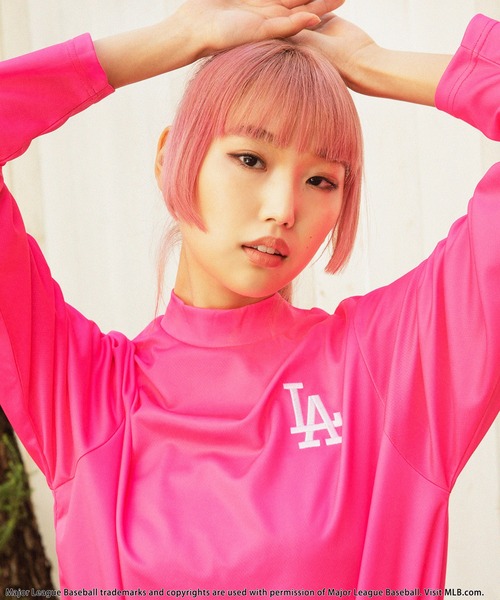 【MLB/Los Angeles Dodgers】モックネック長袖Tシャツ(Tシャツ/カットソー)|BACK TO THE FIELD(バック トゥー ザ フィールド) 【MLB/Los Angeles Dodgers】モックネック長袖Tシャツ(Tシャツ/カットソー)|BACK TO THE FIELD(バック トゥー ザ フィールド)