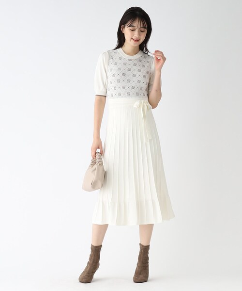 index(インデックス)の「◆【アンサンブル対応】ロゴモノグラムプリーツワンピース【WEB限定アイテム】(ワンピース・レディース・アイボリー系/ブラック系/ワイン系1・40/38/42/36)」の5枚目の写真
