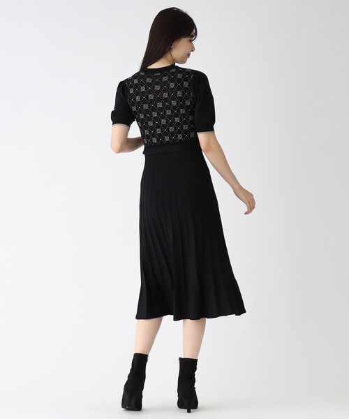 index(インデックス)の「◆【アンサンブル対応】ロゴモノグラムプリーツワンピース【WEB限定アイテム】(ワンピース・レディース・アイボリー系/ブラック系/ワイン系1・40/38/42/36)」の12枚目の写真