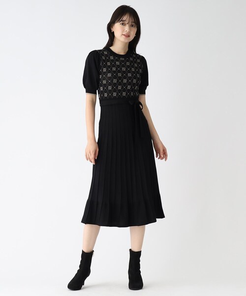 index(インデックス)の「◆【アンサンブル対応】ロゴモノグラムプリーツワンピース【WEB限定アイテム】(ワンピース・レディース・アイボリー系/ブラック系/ワイン系1・40/38/42/36)」の6枚目の写真