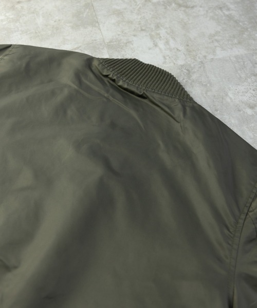 NYLAUS（ナイラス）の「ヘビーツイル ナイロン 裏タフタ MA-1 ミリタリージャケット（MA-1・メンズ・ホワイト/ブラック/カーキ・LL/M/L）」の17枚目の写真