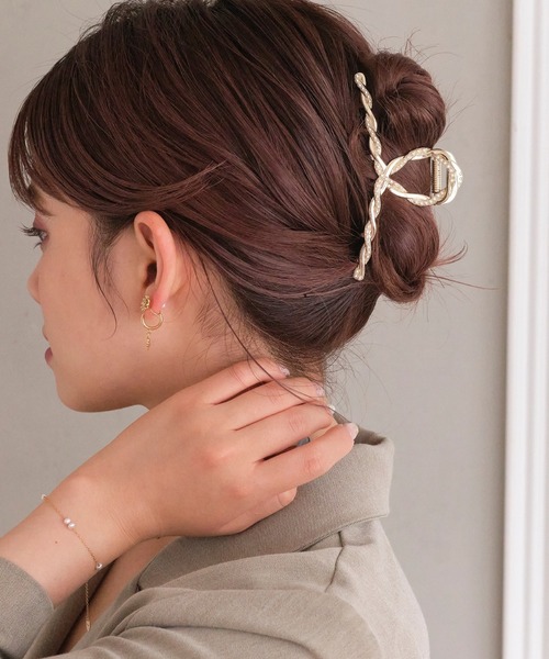 【AU PRINTEMPS PARIS】Hair clip ヘアクリップ パール AU PRINTEMPS PARIS】Hair clip ヘアクリップ パール (AU