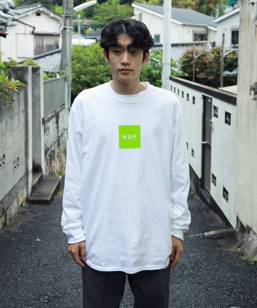 HUF(ハフ)の「HUF / ハフ ESSENTIALS BOX LOGO L/S TEE ボックスロゴ ロンT(Tシャツ/カットソー・メンズ・ホワイト/ブラック/グレー・SMALL/MEDIUM/LARGE/X-LARGE/XX-LARGE)」の6枚目の写真