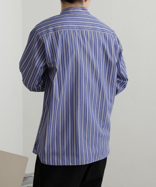 COLONY 2139（コロニートゥーワンスリーナイン）の「マルチストライプバンドカラーシャツ（シャツ/ブラウス・メンズ・ホワイト/ブルー・MEDIUM/LARGE）」の17枚目の写真