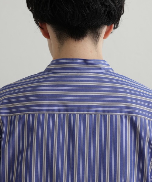 COLONY 2139（コロニートゥーワンスリーナイン）の「マルチストライプバンドカラーシャツ（シャツ/ブラウス・メンズ・ホワイト/ブルー・MEDIUM/LARGE）」の22枚目の写真