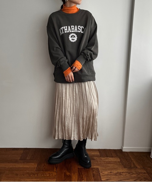 LOWRYS FARM（ローリーズファーム）の「カコウロゴウラケロングスリーブ　169402（スウェット・レディース・チャコールグレー/ブルー/アイボリー・FREE）」の8枚目の写真