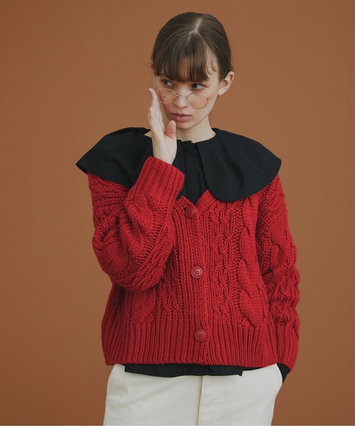 EDIT Gris(エディットグリ)の「ケーブルショートカーディガン(カーディガン/ボレロ・レディース・ブラック/レッド/ブルー/アイボリー・FREE)」の6枚目の写真