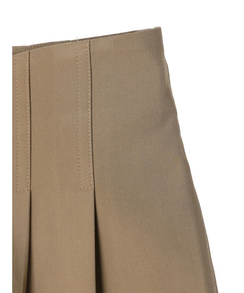 DURAS(デュラス)の「タック入りハイウエストショートパンツ(その他パンツ・レディース・ベージュ/ブラック・SMALL/LARGE)」の9枚目の写真