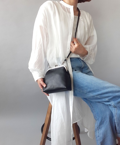 thank U more（サンキューモア）の「レザー がま口 ショルダーバッグ（ショルダーバッグ・レディース・ブラック/ブラウン・FREE）」の2枚目の写真